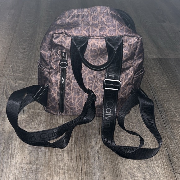 Calvin Klein Small Backpack - Picture 2 of 10